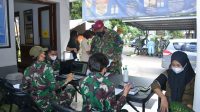 TNI AL Gelar Vaksinasi Covid-19 bagi Masyarakat dan Anak Remaja di Gunung Sahari