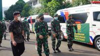 Pangkostrad Pimpin Pemberangkatan Mobil Vaksin Fast Lab Dalam Rangka Serbuan Vaksinasi COVID-19 DI Satjar Kostrad