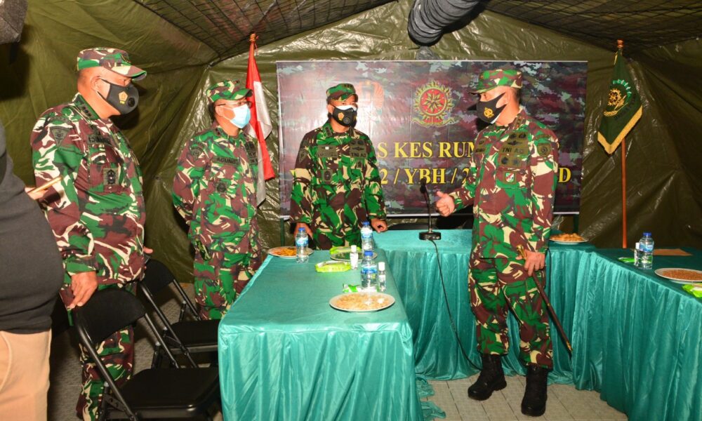 Dukung Program Pemerintah, Pangdivif 2 Kostrad Tinjau Rumkitlap Yonkes 2 Kostrad