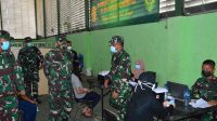 Kaskostrad Tinjau Dua Titik Serbuan Vaksin Covid-19 Jajaran Kostrad di Brigif PR 17 Kostrad dan Zeni Kostrad