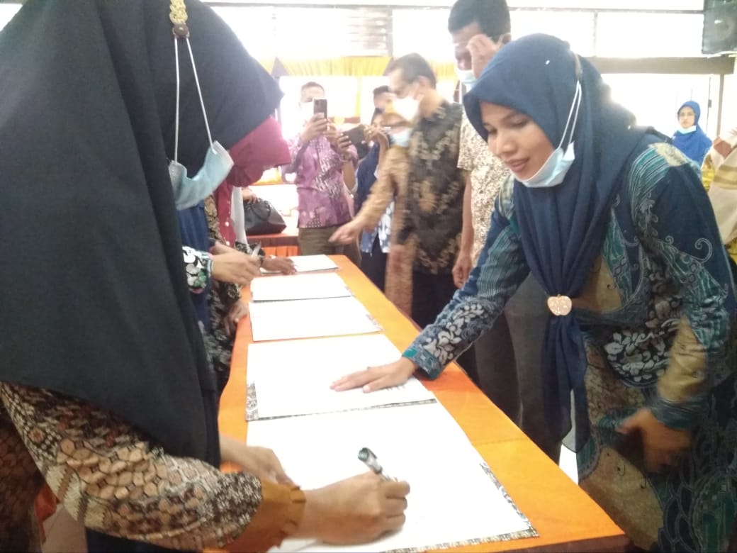 SAMBUTAN SEKRETARIS DAERAH ACEH TIMUR PADA KEGIATAN LAUNCHING SEKOLAH,DAN MADRASAH RUMAH ANAK DI LINGKUNGAN PEMERINNTAH KABUPATEN ACEH TIMUR.