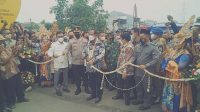 Plt Bupati Bekasi H. Akhmad Marjuki SE Meresmikan Jembatan Kali Jambe Penghubung Desa Mangunjaya Dengan Desa Satriajaya