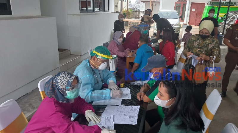 Kejari Belitung Gelar Vaksinasi Booster Bagi Masyarakat