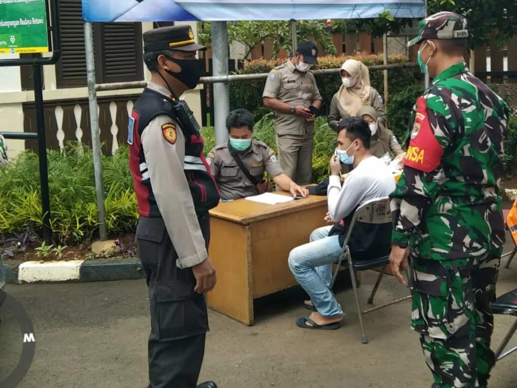 Oprasi Tertib Masker Di Jagakarsa Jaring 20 Pelanggar