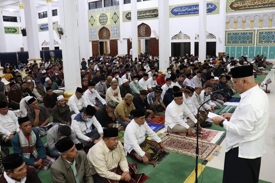 Taraweh Perdana Di Mesjid Ruhama Bupati Shabela Ajak Jamaah Tingkatkan Iman Dan Taqwa