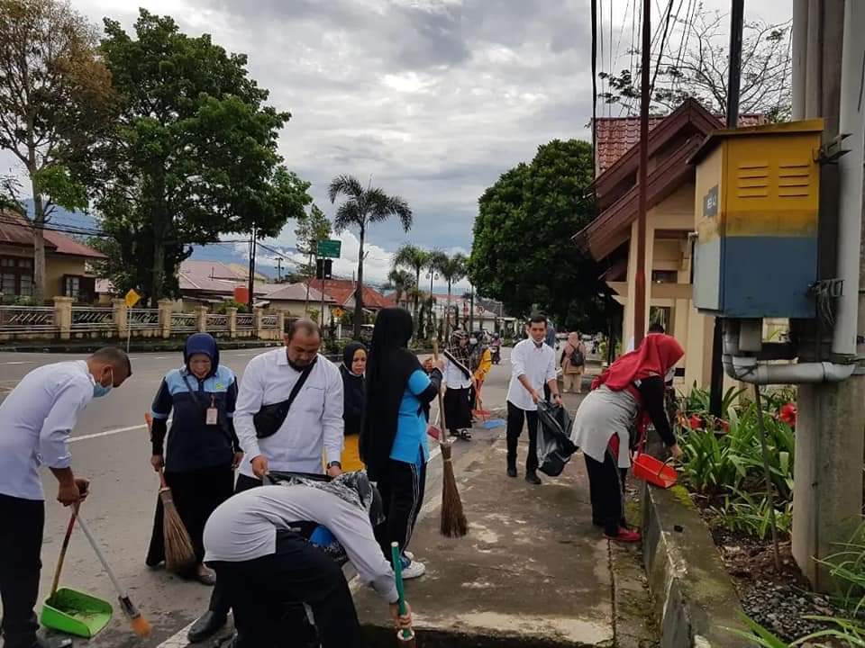 Pemkab Aceh Tengah Adakan Gotong Royong Massal Jelang PTQ RRI Ke 52 Mendatang