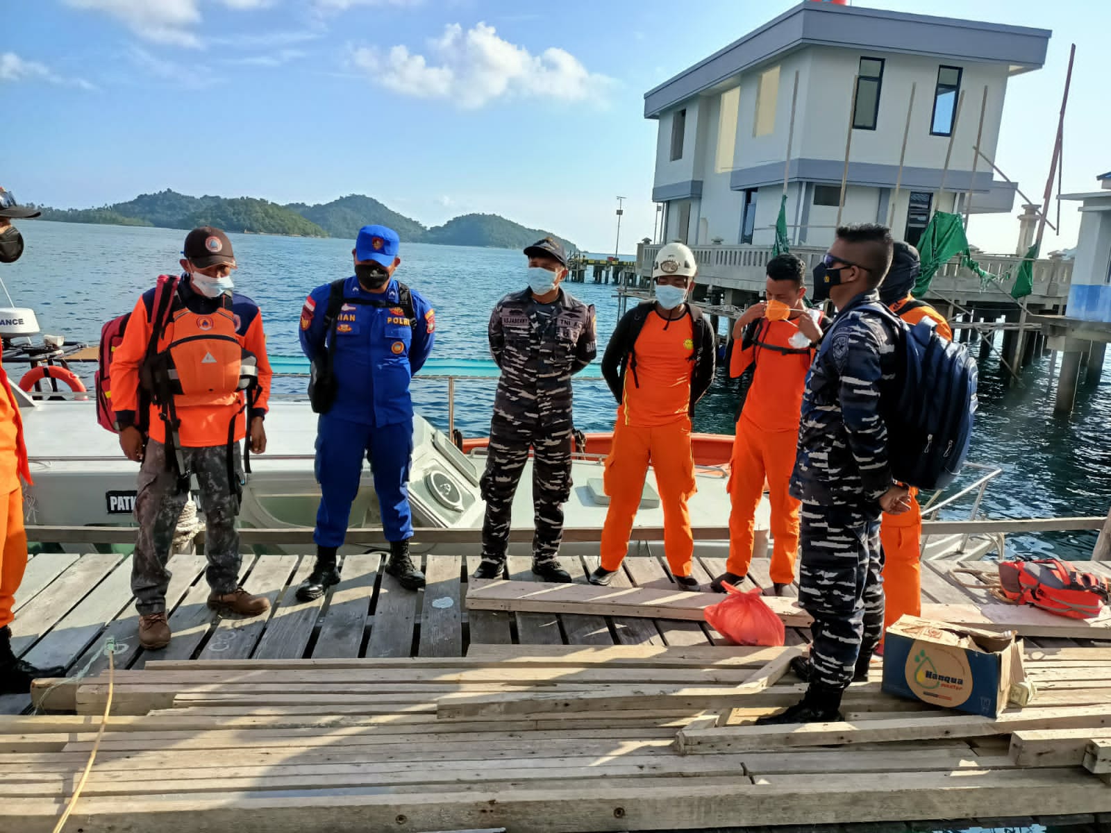 Lanal Tarempa Laksanakan SAR Terhadap ABK MV. Aristodimos Yang Jatuh Ke Laut