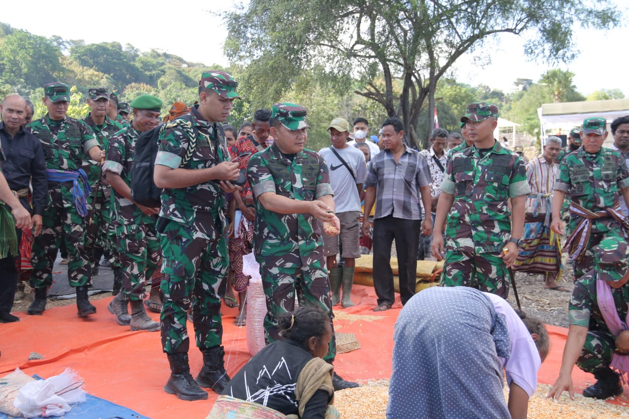 TNI AD Harus Menjadi Solusi Di Tengah Kesulitan Rakyat