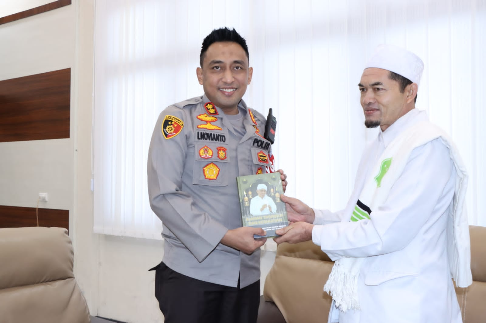 Kapolres Bener Meriah Terima Kunjungan Tgk. Putih Pimpinan Pondok Pesantren Bustanul Mukhlisin Attaraqi Lukub Sabun