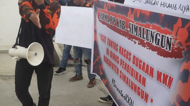 Zochson Silalahi dan Dasa Sinaga Dituding ‘Perusak’ Dunia Pendidikan Simalungun