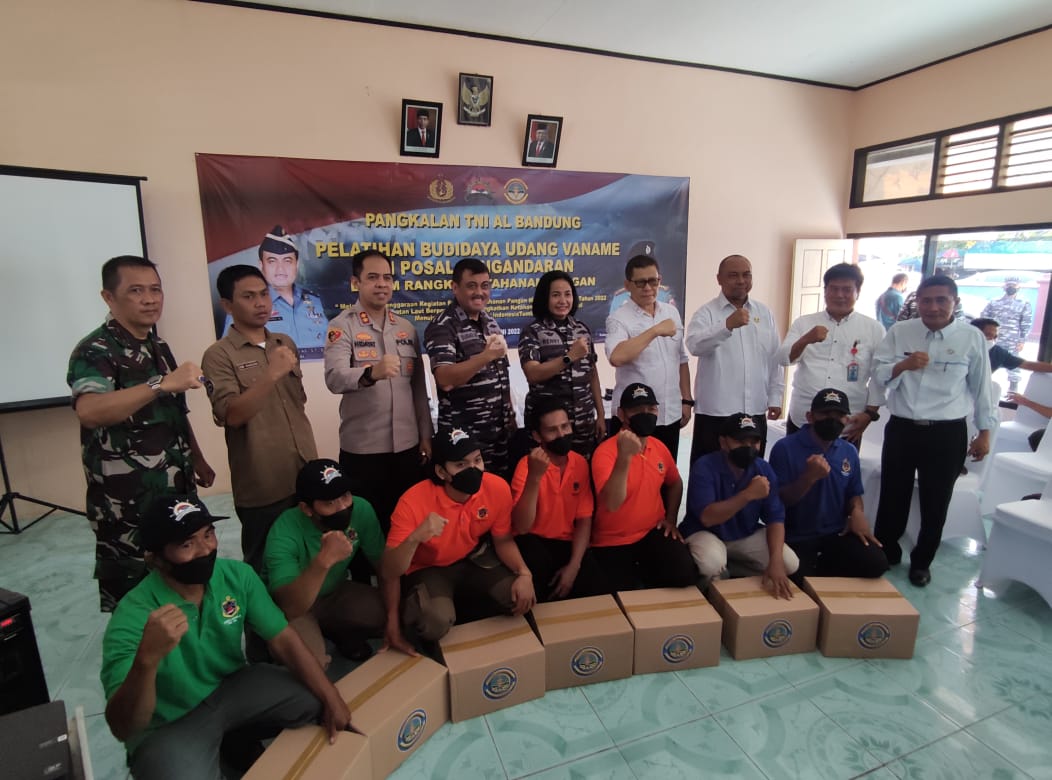 Pangkalan TNI AL Bandung Gelar Pelatihan Budidaya Udang Vaname Kepada Masyarakat Pesisir Tahun 2022