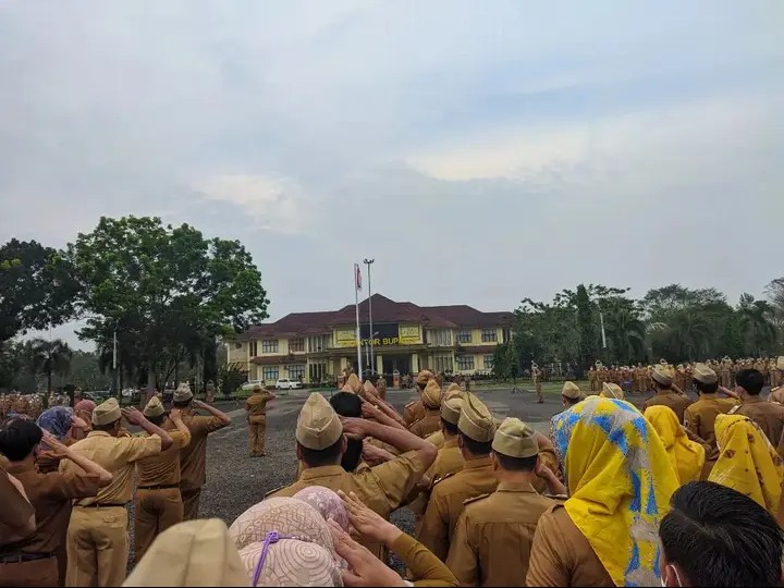 Bupati Lampung Timur Apresiasi semangat Peserta Apel yang tinggi, Bukti kedisplinan ASN