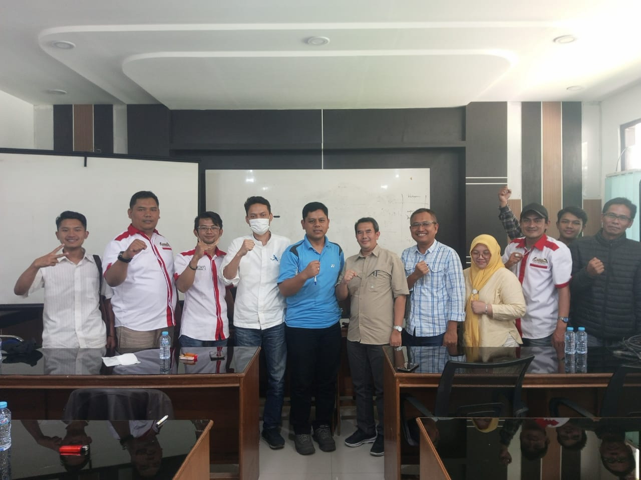 DPP Laskar Daboribo Indonesia silaturahmi dan konsolidasi kemitraan Dengan dinas PUPR Kab.Garut”