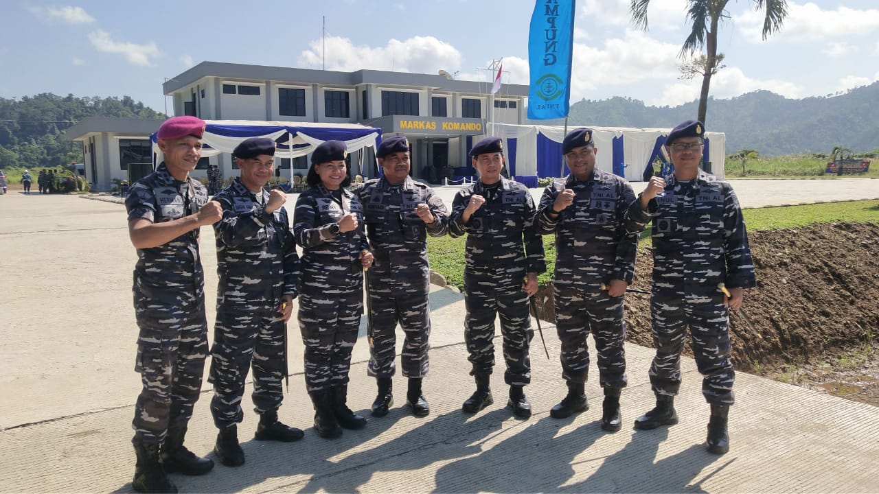 Komandan Lanal Bandung Hadiri Upacara Sertijab Danlanal Lampung