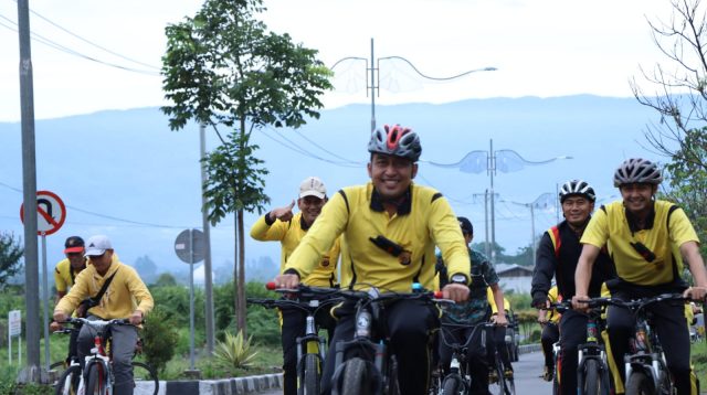 Semarak Hari Bhayangkara Ke-76, Polres Bener Meriah Gelar Fun Bike