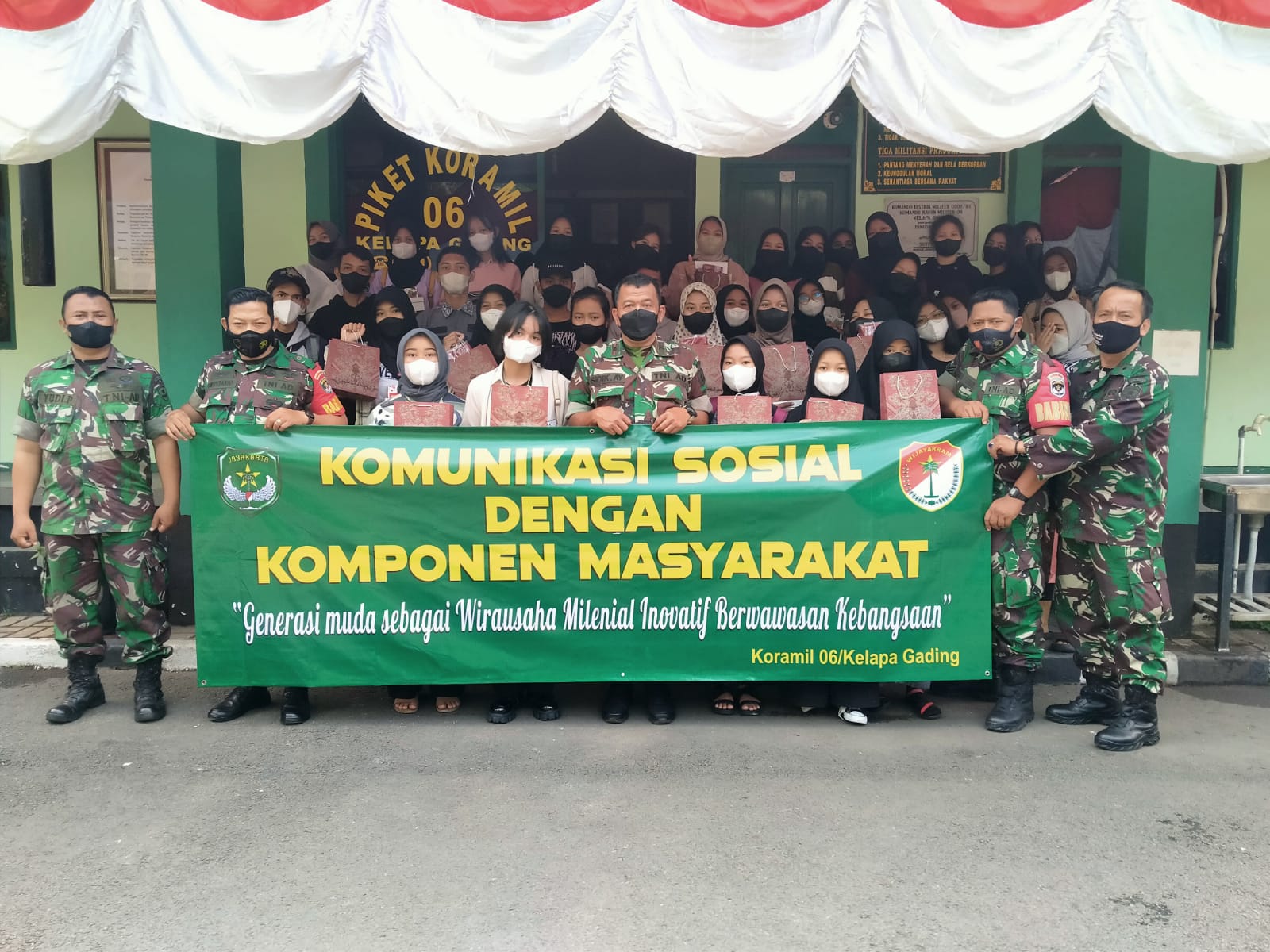 Pembinaan Komunikasi Sosial Bersama Komponen Masyarakat Oleh Danramil 06/KG