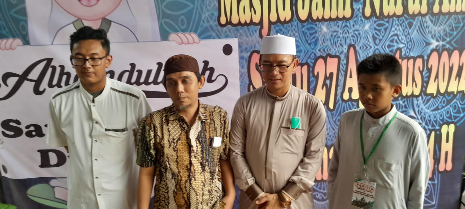 H. Debih Setiawan Ketua DKM Masjid Nurul Amal Adakan Khitanan Masal dan Pengobatan Gratis