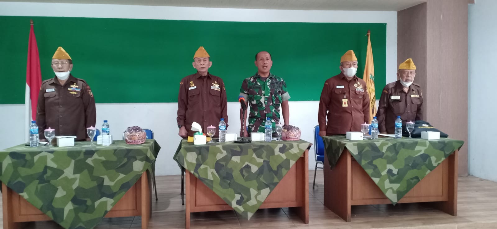 Pererat Tali Silaturahmi Dengan Legiun Veteran Republik Indonesia, Kodim 0505/JT Gelar Komsos