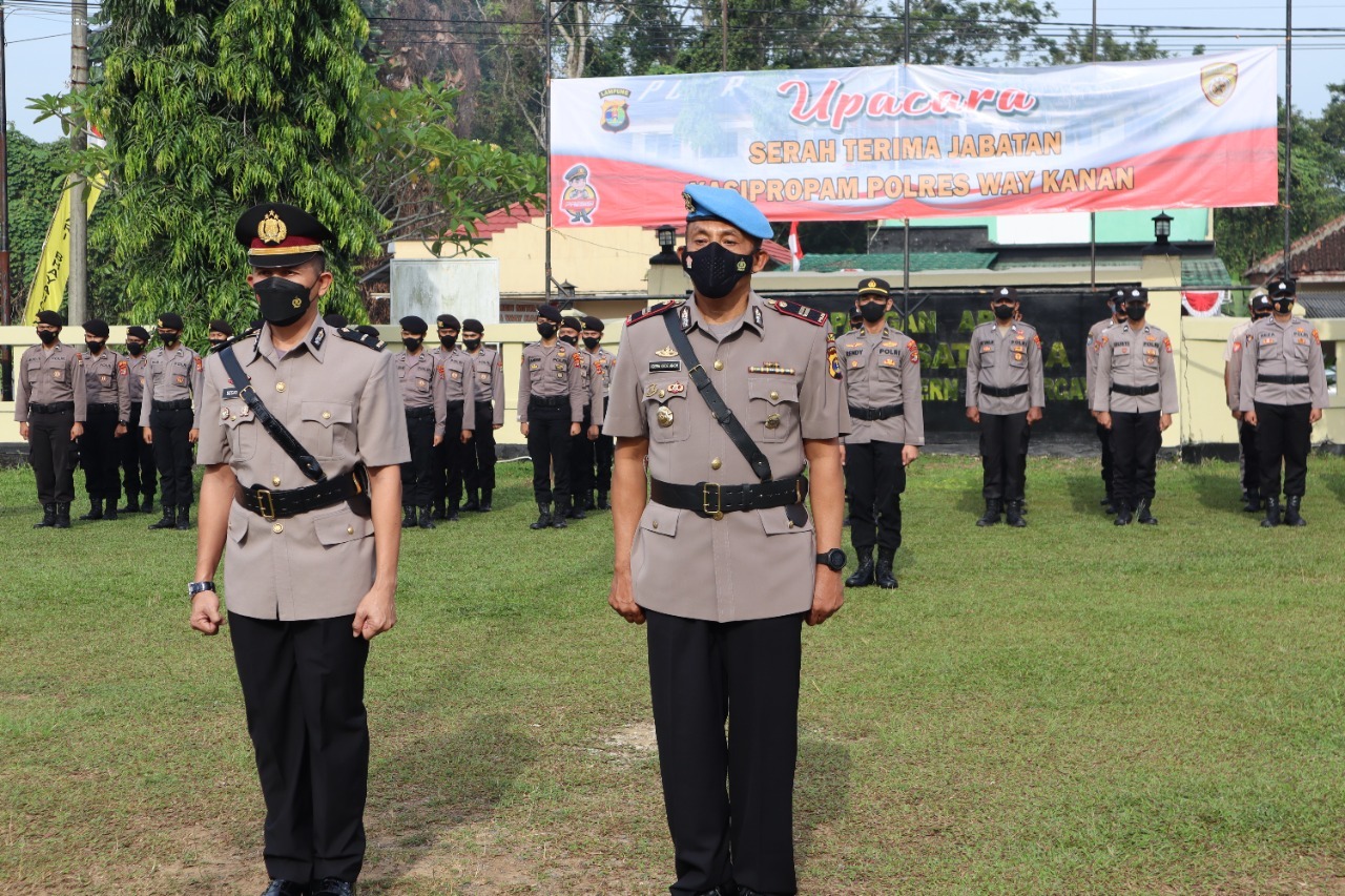 Polres Way Kanan Gelar Upacara Sertijab Kasmaran