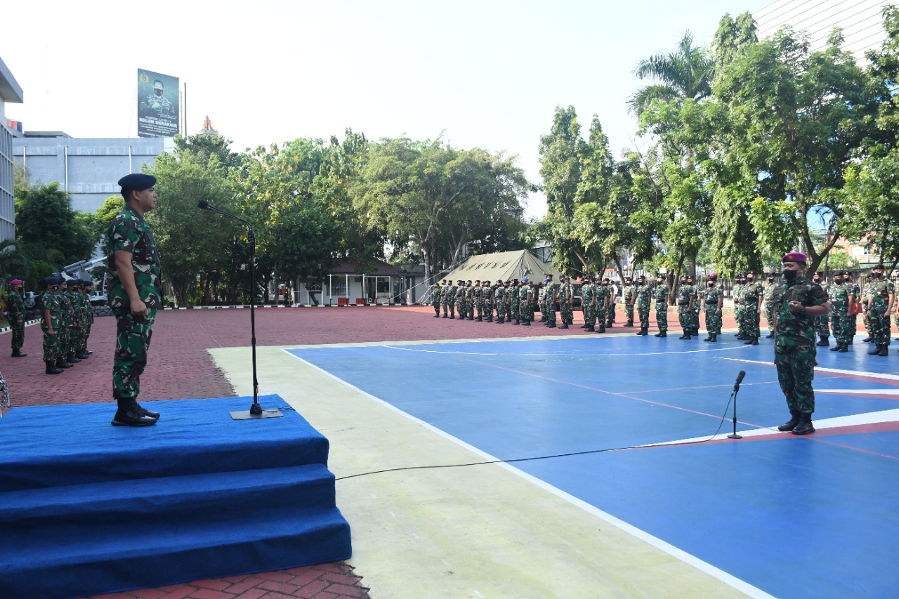 TINGKATKAN KEMAMPUAN PRAJURIT, LANTAMAL III GELAR LATIHAN PERTAHANAN PANGKALAN