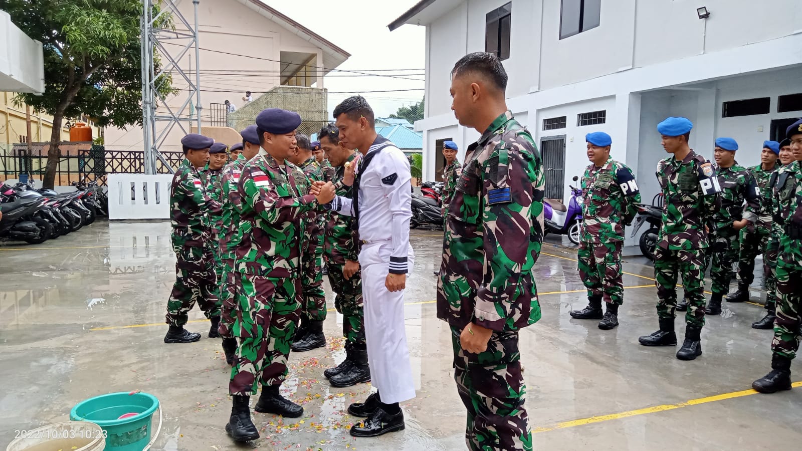 Kenaikan Pangkat Prajurit Lanal Tarempa Kala Waktu 01 Oktober 2022