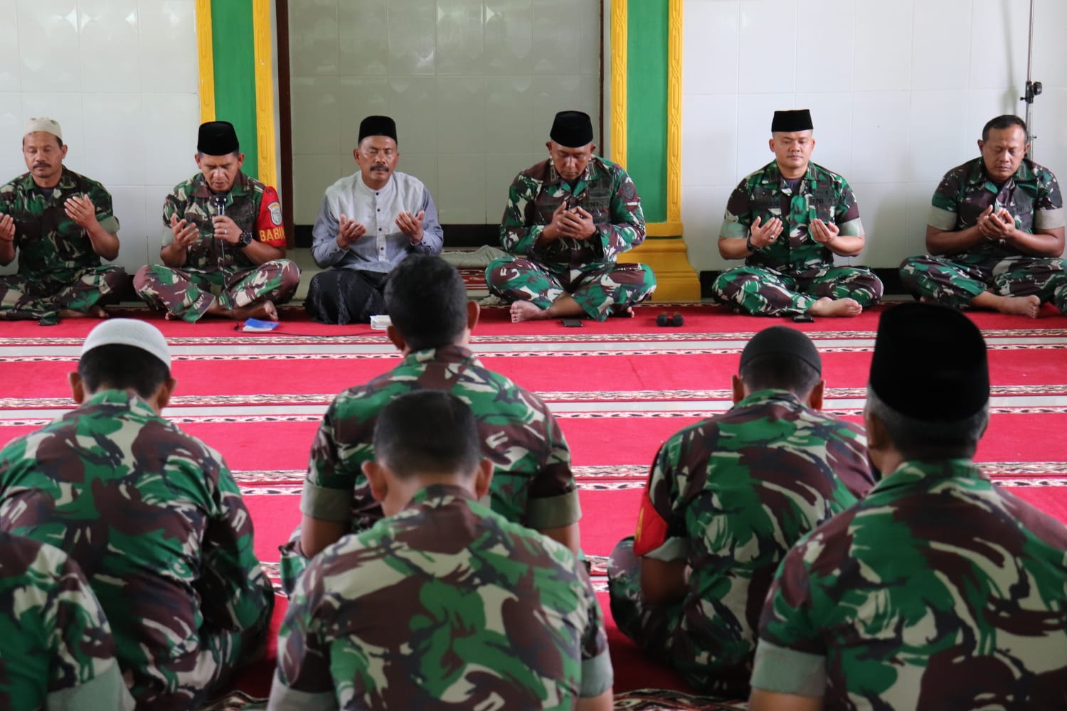 Dalam Rangka Memperingati HUT TNI Ke 77 Kodim 0106/Ateng Gelar Doa Bersama