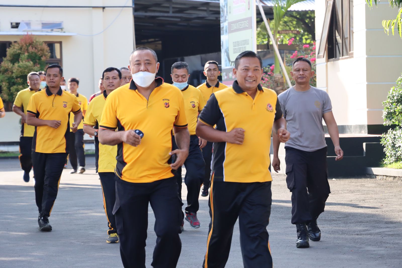 Tingkatkan Imunitas, Jajaran Polres Majalengka Gelar Olahraga Bersama Secara Rutin