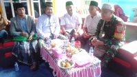 Mengusung Tema ” Menumbuhkan Kecintaan Kepada Nabi Muhammad SAW Melalui Sholawat ” Babinsa: Acara Maullid Di Desa Sukanegara Berlangsung Lancar Kondusif