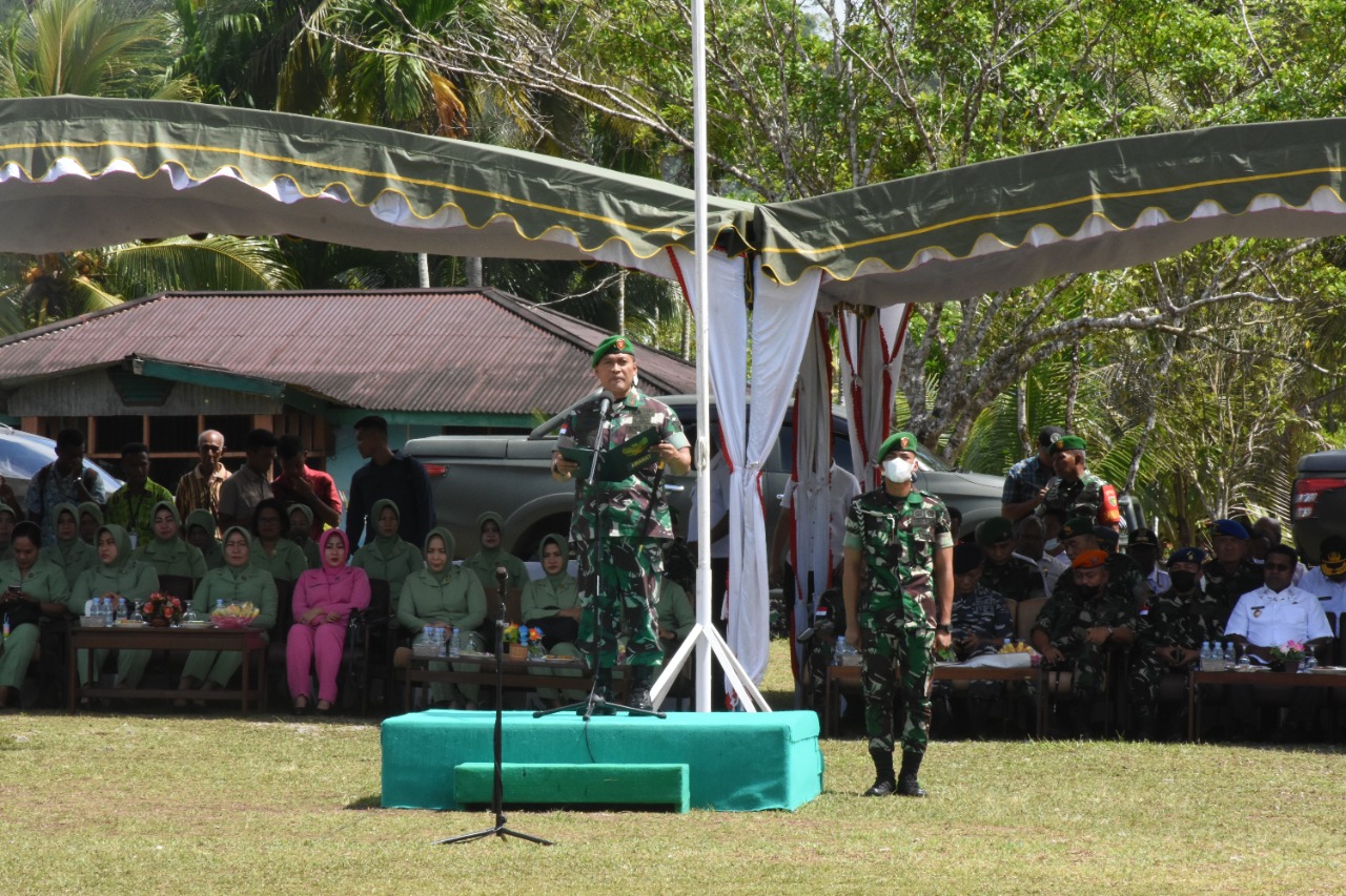 TMMD KE-115 KODIM 1708/BIAK NUMFOR DI TUTUP