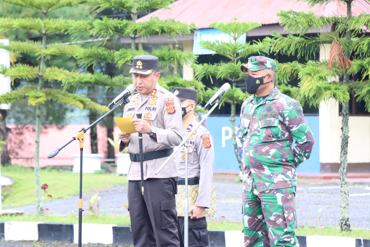 Kompak, TNI- Polri Lakukan Apel Bersama Di Halaman Mapolres Bener Meriah