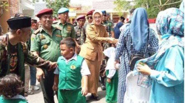 Wabup Cirebon Hadiri Kegiatan Tali Kasih dan Penghargaan bagi Orang-orang Hebat