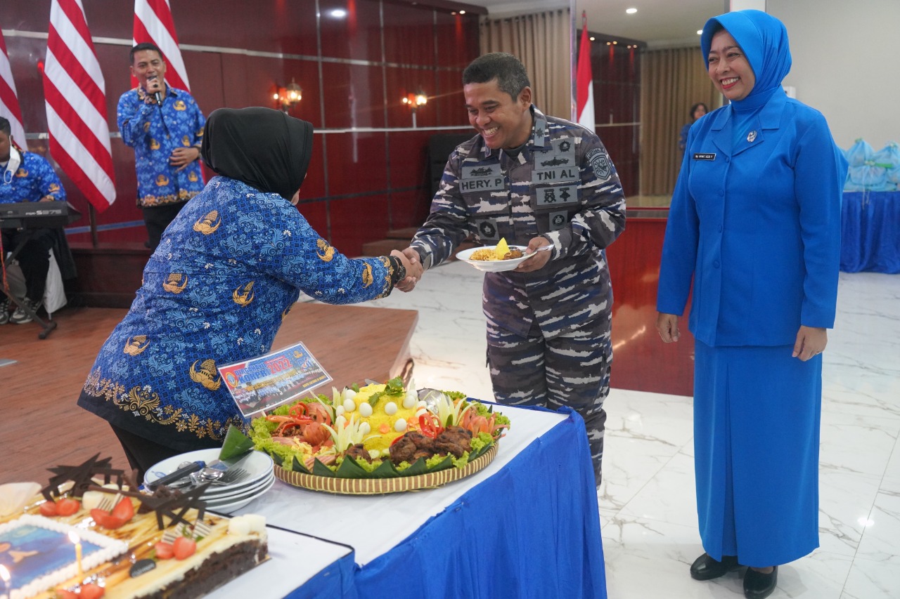 HUT KE-51 KORPRI 2022, PNS LANTAMAL III TINGKATKAN PELAYANAN, KONTRIBUSI SERTA INOVASI DALAM DUKUNG TUGAS POKOK LANTAMAL III