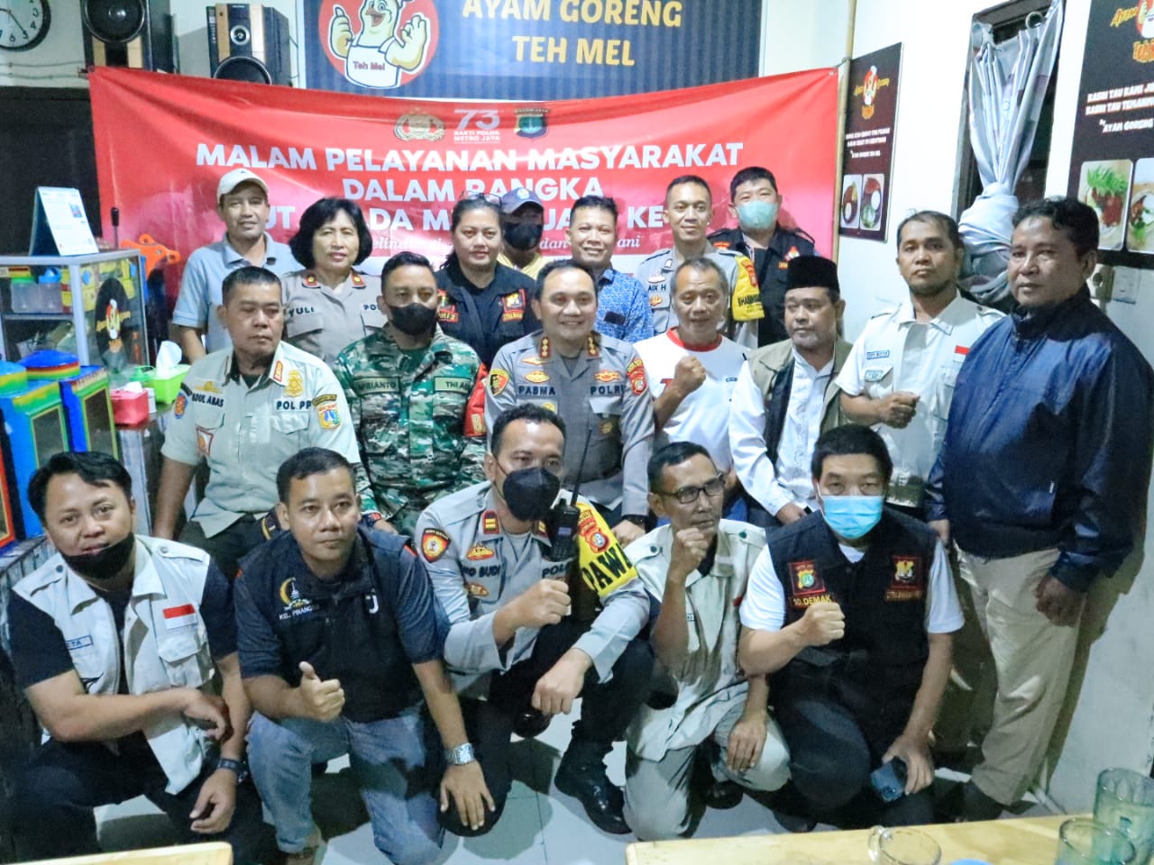 HUT PMJ ke 73,Kapolres Metro Jakbar Laksanakan Program Malam Pelayanan Masyarakat