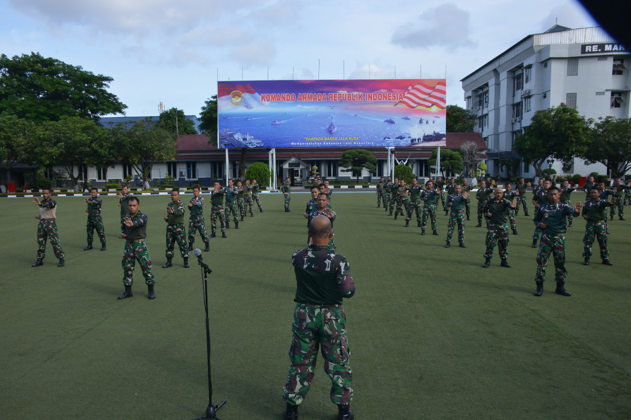 Bina Fisik Prajurit Koarmada RI Melaksanakan Rabu Militer