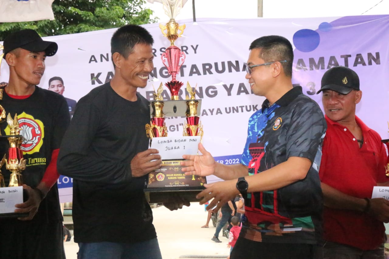 Danlanal Palembang Hadiri Giat Donor Darah dan Perlombaan Perahu Bidar Mini Peringati Hari Jadi Karang Taruna Kecamatan Jakabaring Ke-3 Tahun 2022