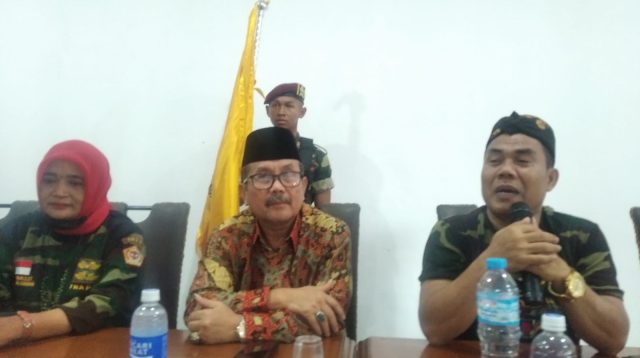 Peringatan Hari Jadi Bela Negara ke 74, Pejuang Siliwangi Indonesia Dpc Kabupaten Cirebon Lakukan Giat Long March Menuju Pendopo Bupati