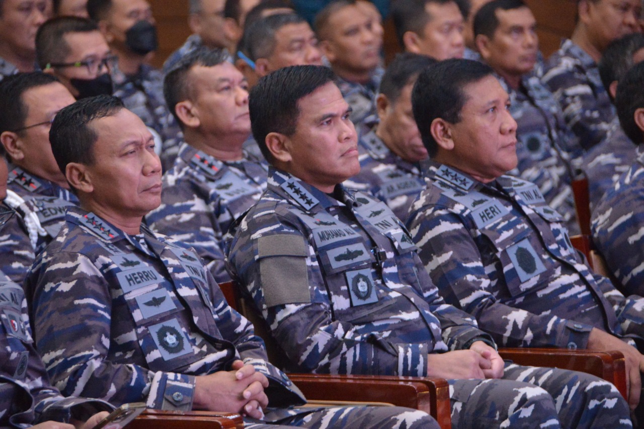 KOARMADA RI MENGIKUTI ENTRY BRIEFING KASAL