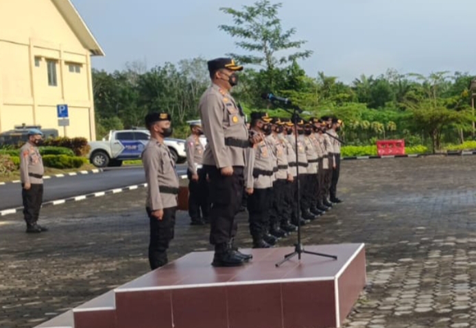 Polres PALI Gelar Upacara Kenaikan Pangkat Personel Kompol Menjadi AKBP