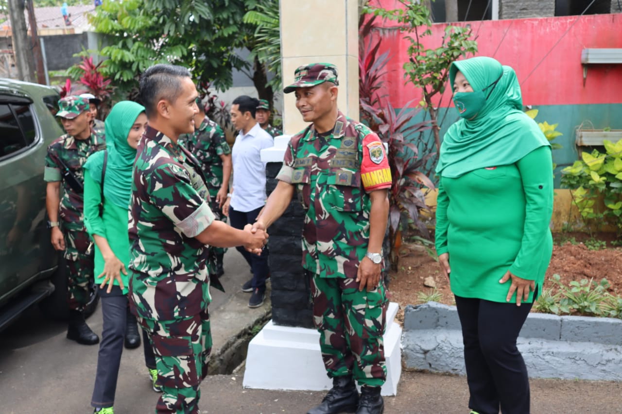 Letkol Arh Redinal Kunjungan Kerja Perdana Ke Koramil 08/Jagakarsa