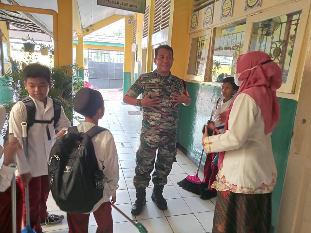 Army Go To School, Wasbang dan Pengawasan Para Pelajar oleh Babinsa Koramil 07/Cipayung