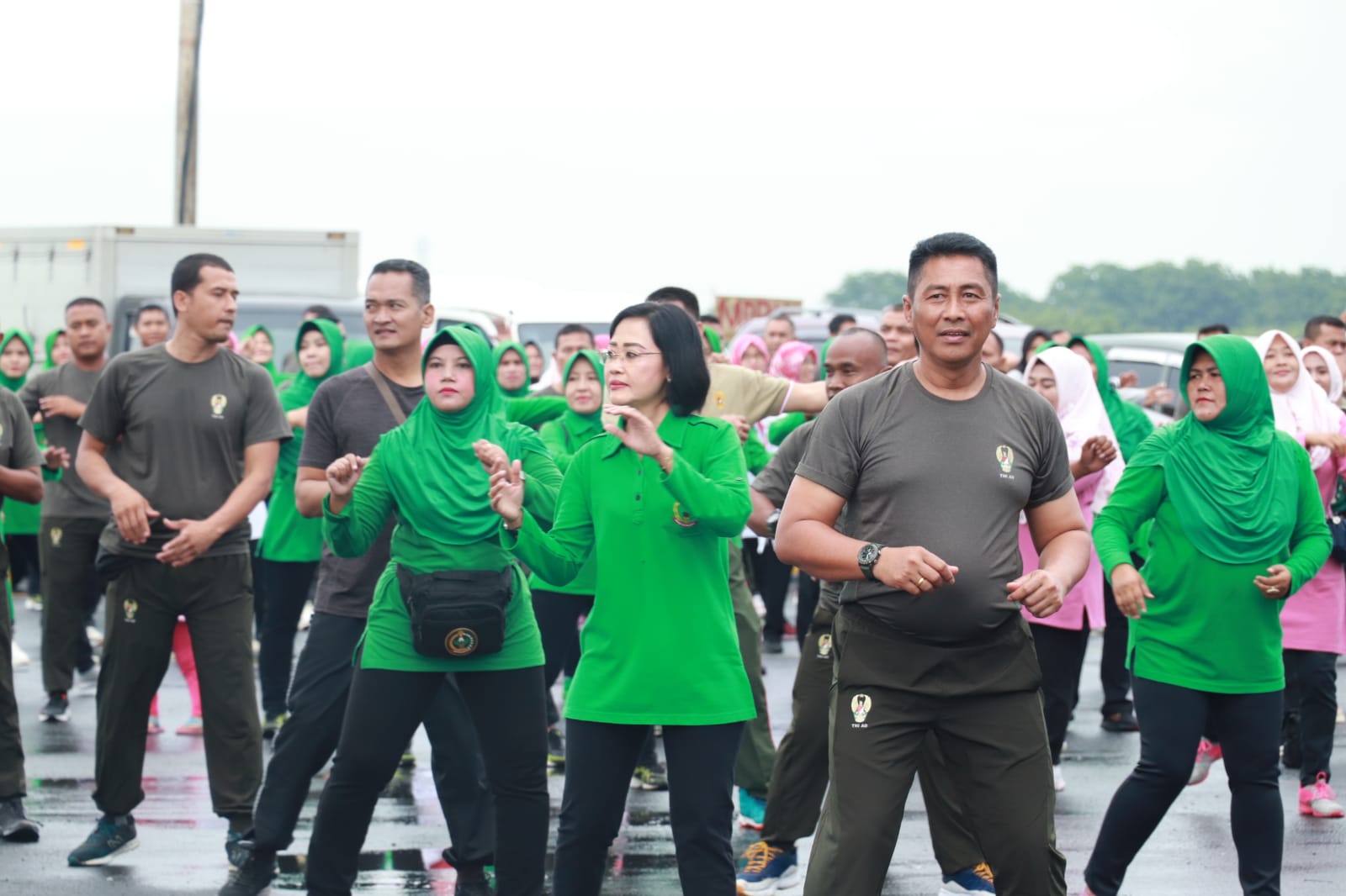 “Mens Sana In Corpore Sano “di Lahan Pertanian Terpadu Korem 051/Wkt (Taman Pancasila Korem 051)