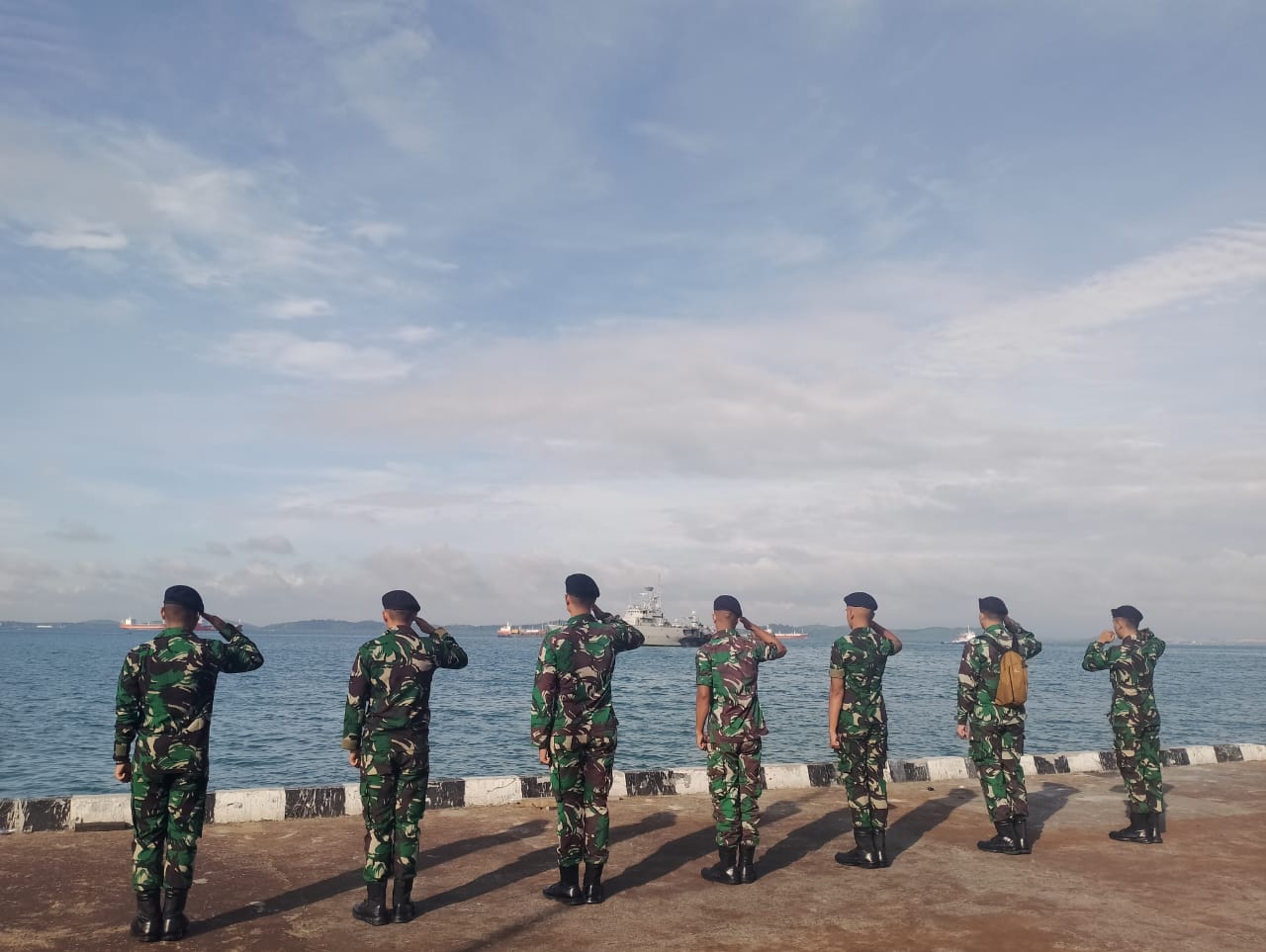 Lanal Bintan Merflug Kedatangan KRI Tjiptadi-381