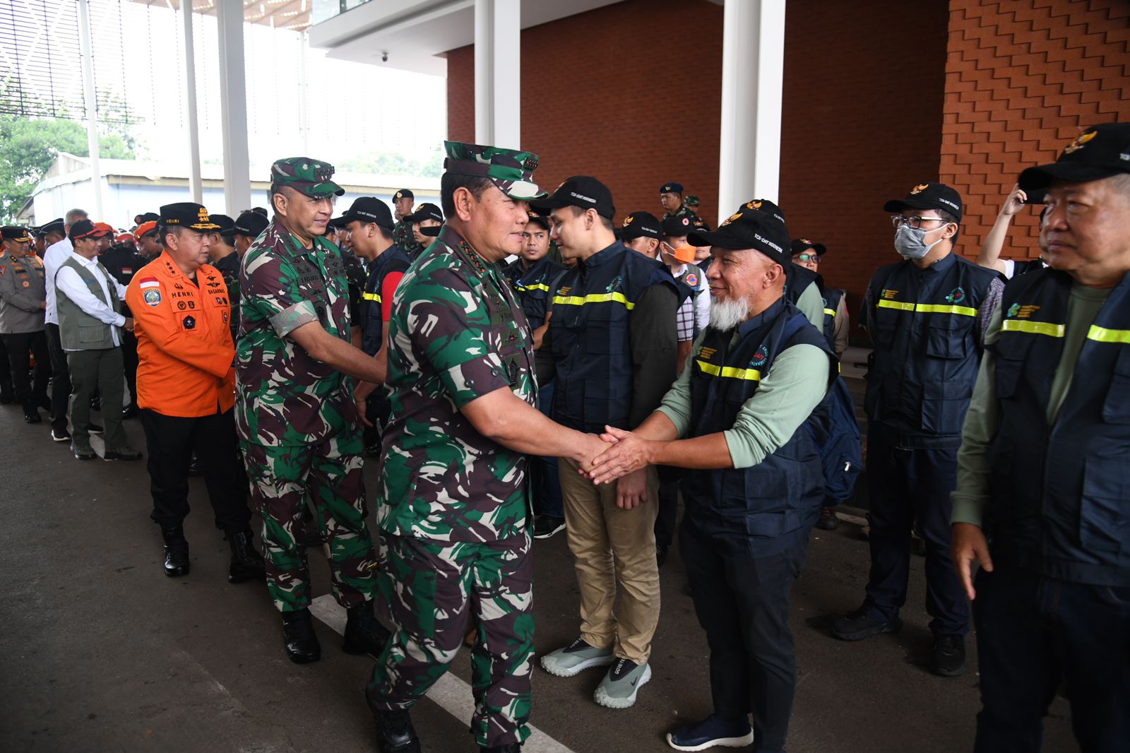 Panglima TNI Lepas Bantuan Kemanusiaan Bencana Turki