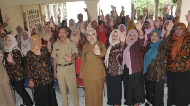 Wabup Cirebon Bunda Ayu Laksanakan Monitoring Dan Evaluasi Percepatan Penurunan Stunting.