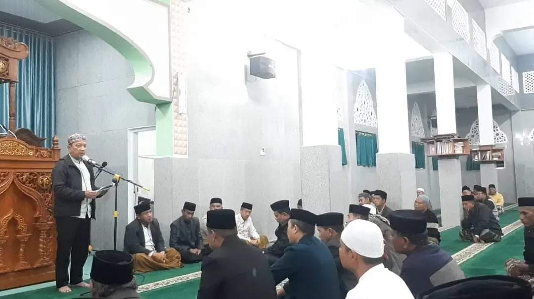 Safari Subuh, Kali ini Pj Bupati Sambangi Masjid Besar Quba Bebesen