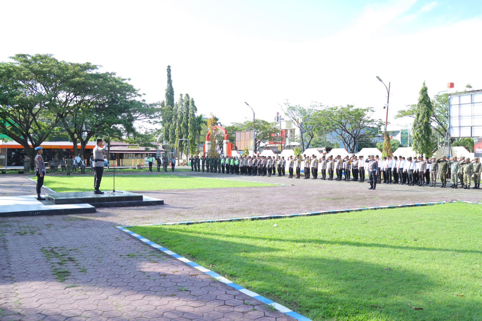 Polres Pinrang Laksanakan Apel Gelar Pasukan Operasi Ketupat 2023