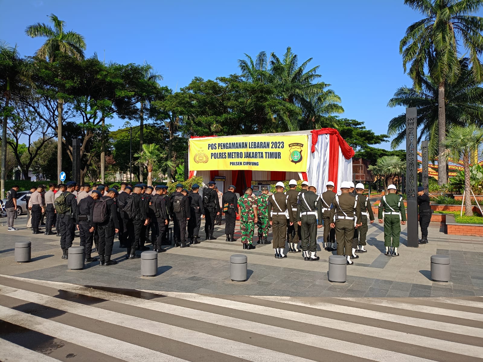 Polres dan Kodim 0505/JT H+3 Gelar Apel Pengamanan Tempat Rekreasi TMII