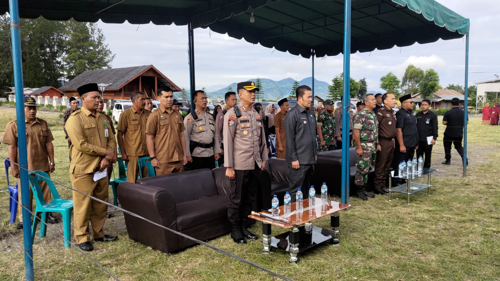 Kapolres Bener Meriah Beserta Forkopimda Hadiri Pembukaan Secara Simbolis Pemilihan Reje Kampung di Bener Meriah