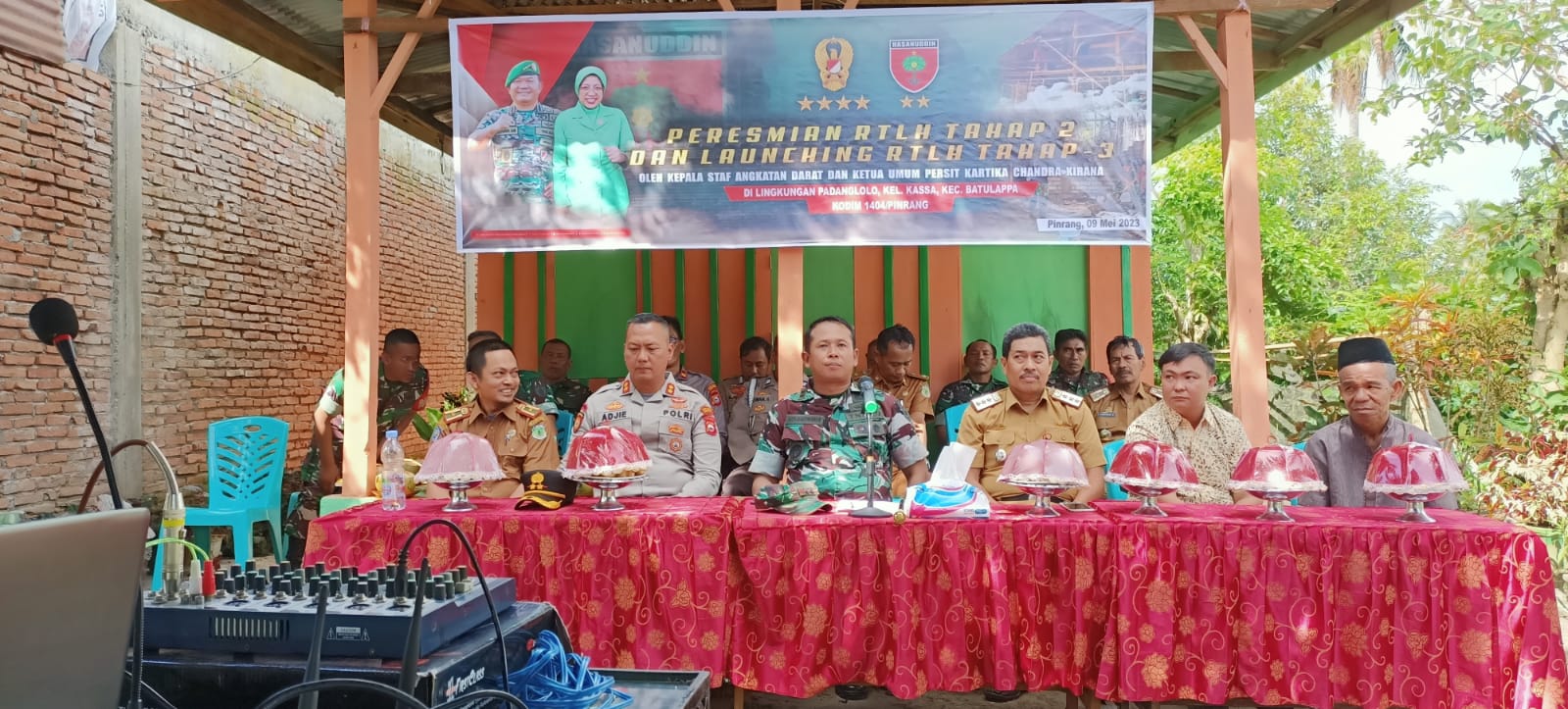 Kapolres Pinrang Hadiri Peresmian RTLH Tahap 2 Dan Launching RTLH Tahap 3 di Kecamatan Batulappa