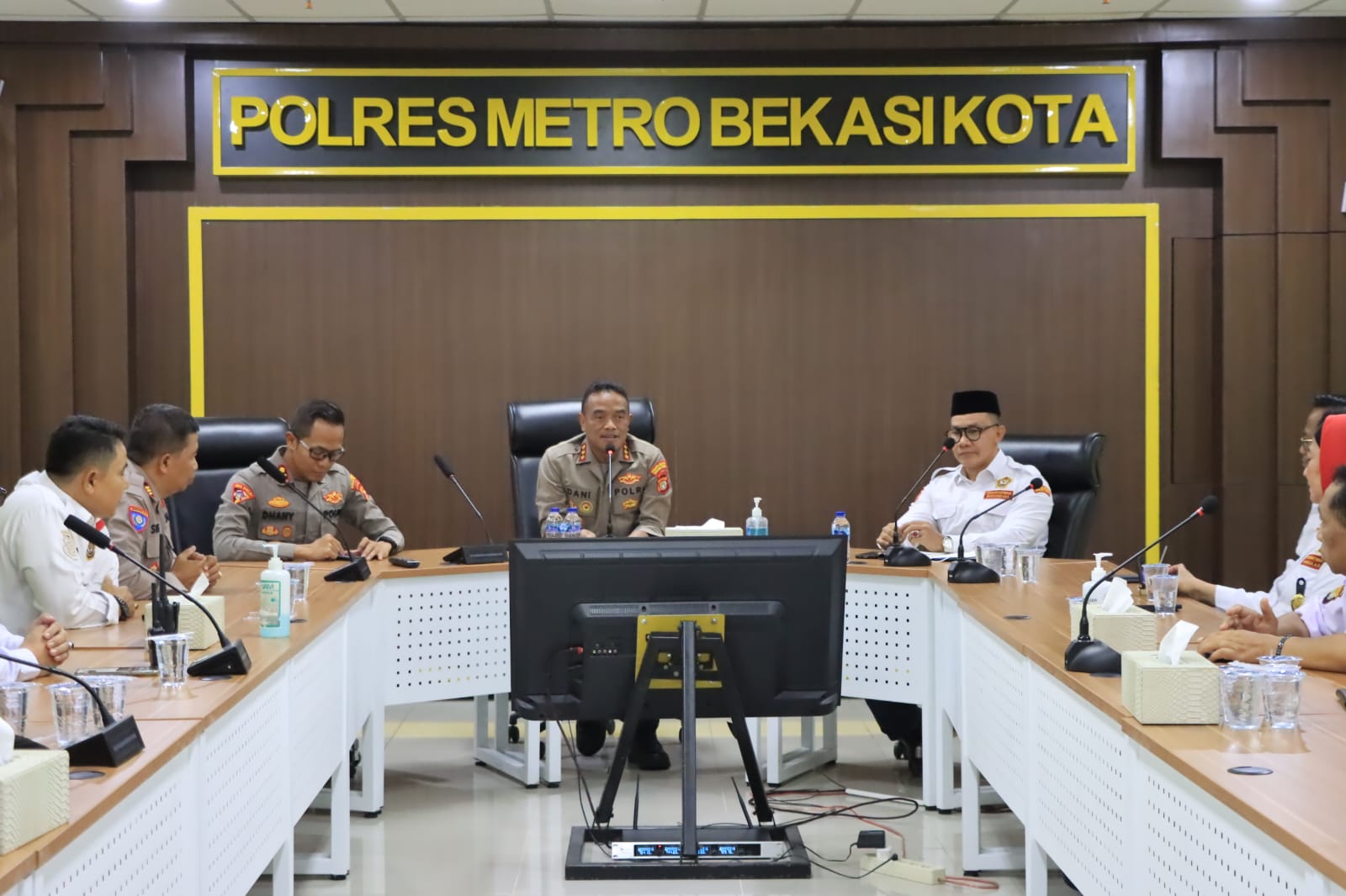 Peningkatkan Sinergitas, Kapolres gelar Silahturahmi Dengan Pokdar Kamtibmas Bhayangkara Bekasi Kota